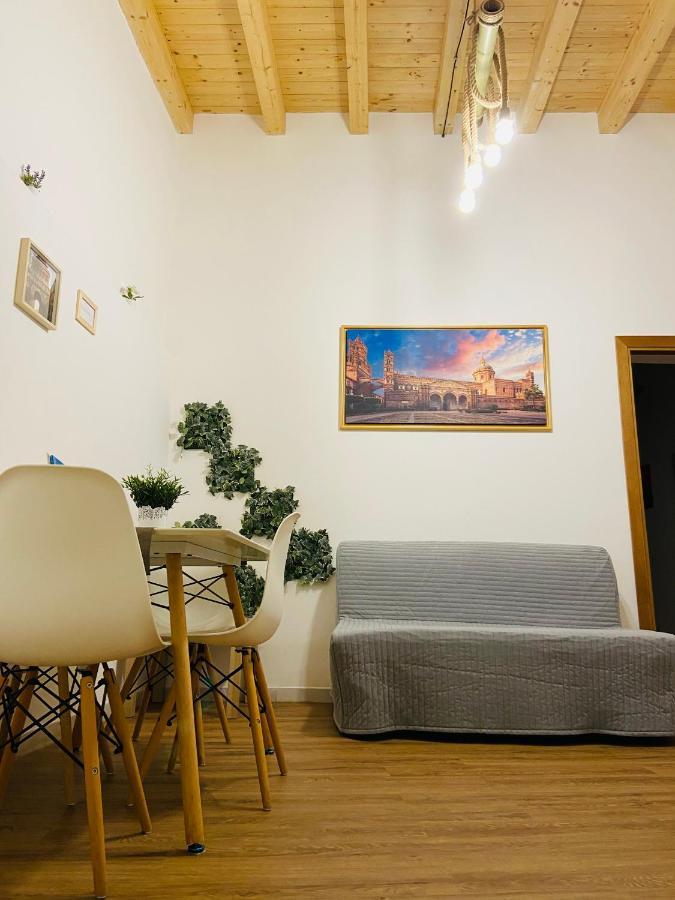Appartement La Casa Di Tabbi à Palerme Extérieur photo