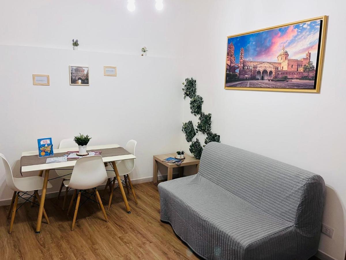 Appartement La Casa Di Tabbi à Palerme Extérieur photo